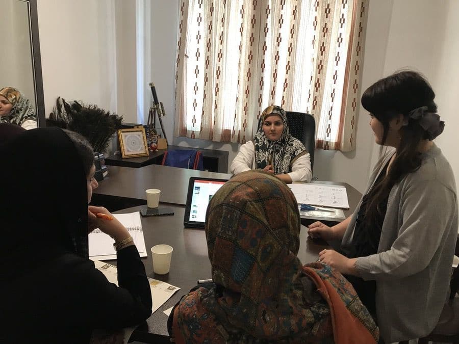 イラン　テヘラン　ミーティング