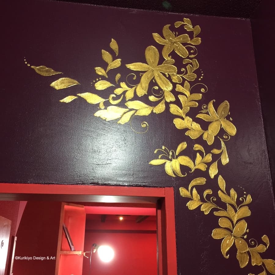 栗清デザイン　壁画　神戸